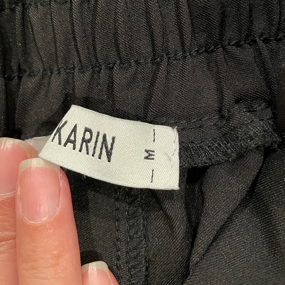 NWOT: Black MED joggers - Picture 5 of 6